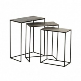 Tables gigognes...